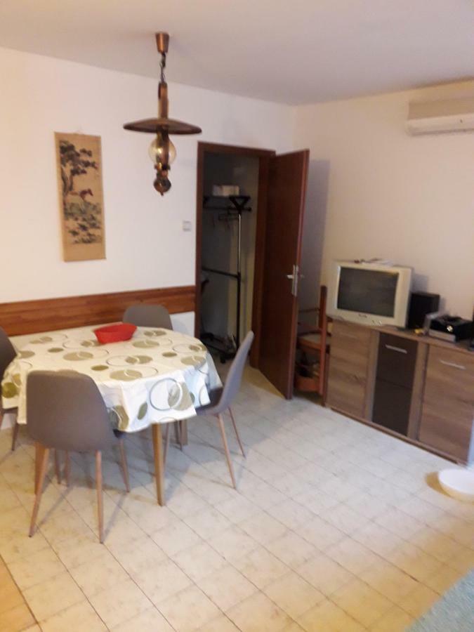 Heart Of Vis And Kut Area Apartman Romandic Esterno foto